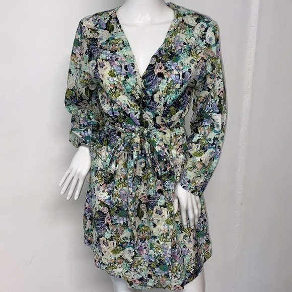 Plum Pretty Sugar Other - Plum Pretty Sugar Floral Bridal Kimono Robe